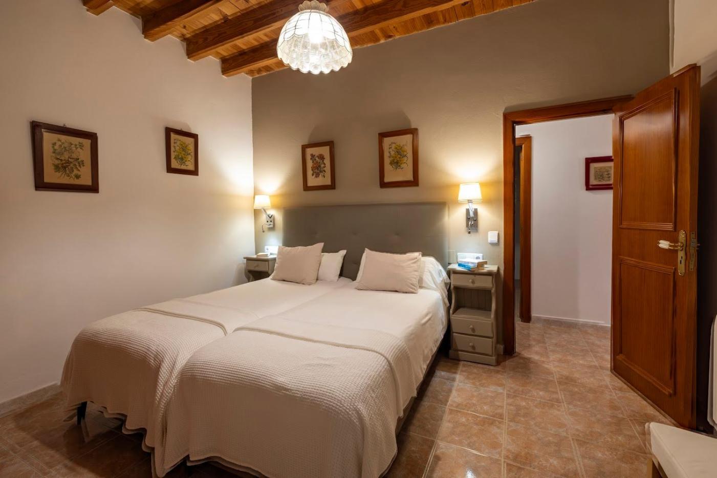 Agroturisme Sa Torre (Adults Only) Santa Eugènia Exteriér fotografie